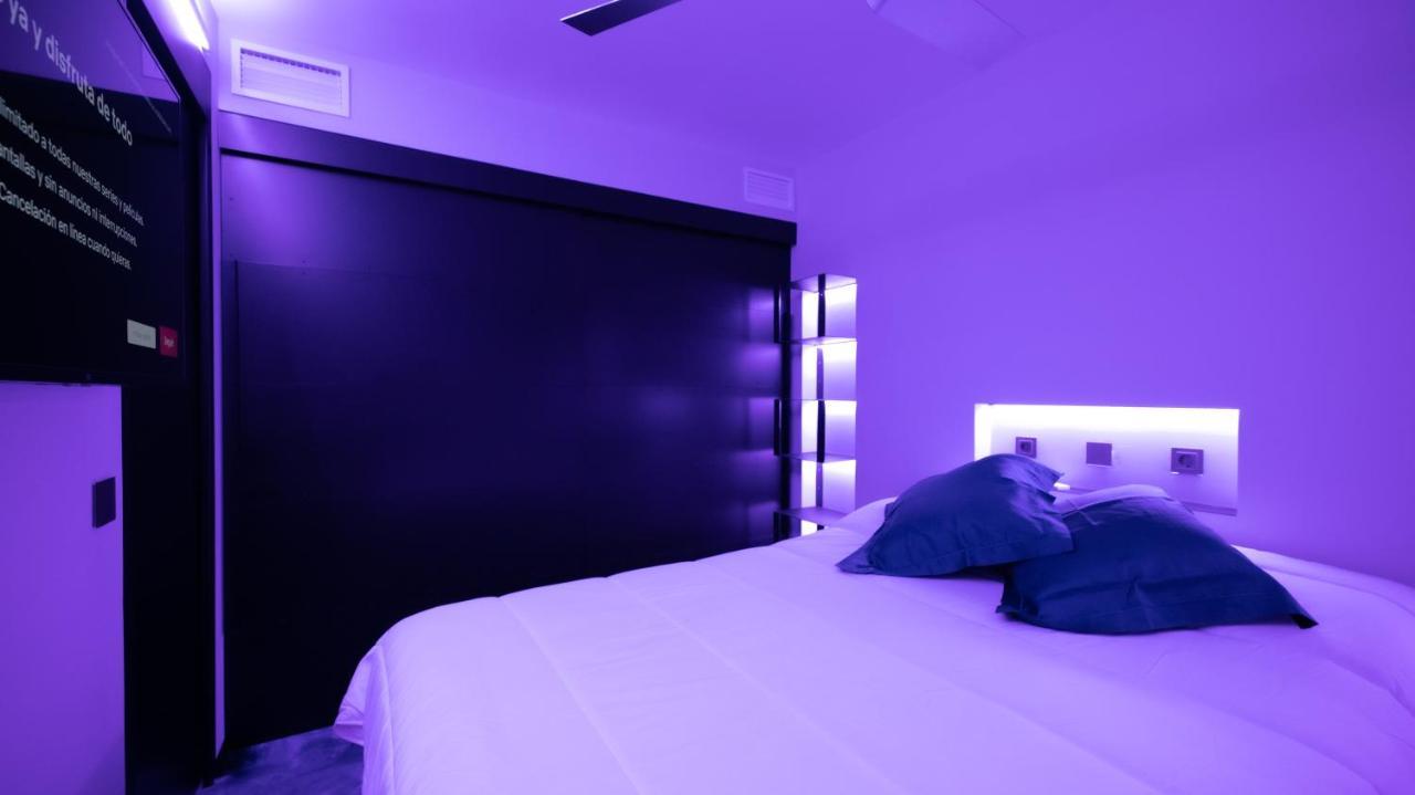 דירות מארבלה La Farola - Luxury Domotic Flat In Puerto Deportivo מראה חיצוני תמונה