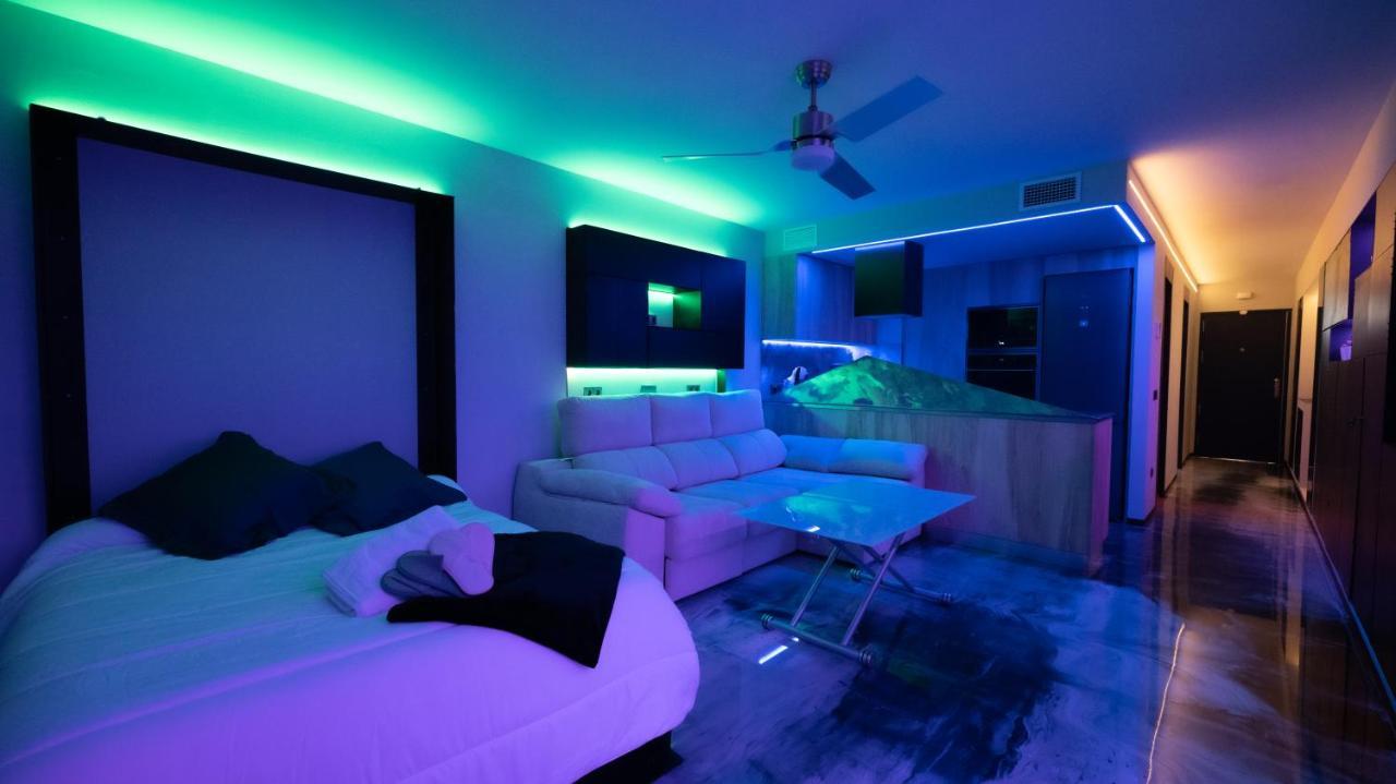 דירות מארבלה La Farola - Luxury Domotic Flat In Puerto Deportivo מראה חיצוני תמונה